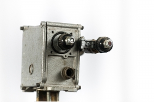 Image d'une des sculptures robotiques de Thierry Deroche